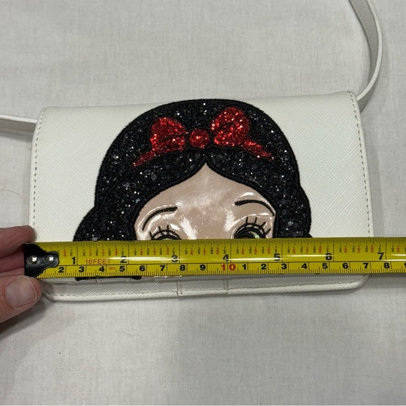 Danielle Nicole Snow White Phone Crossbody Bag Faux Leather - Picture 5 of 7